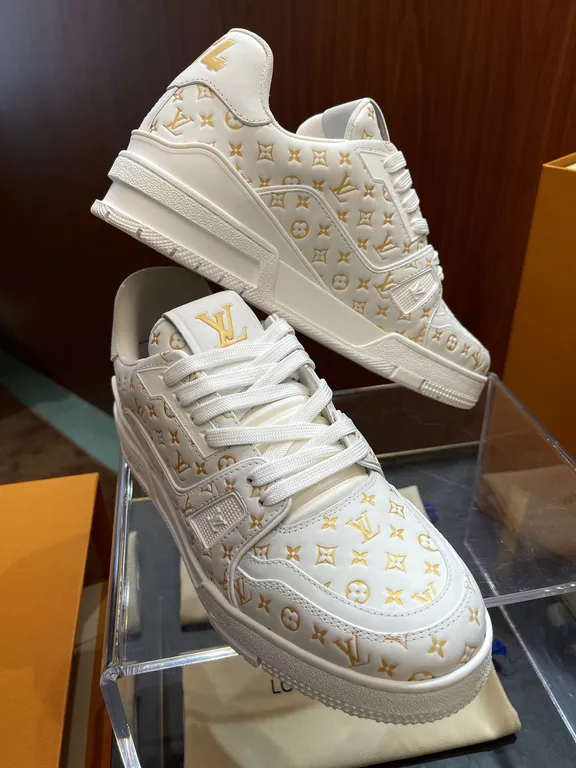 Louis Vuitton Shoe 